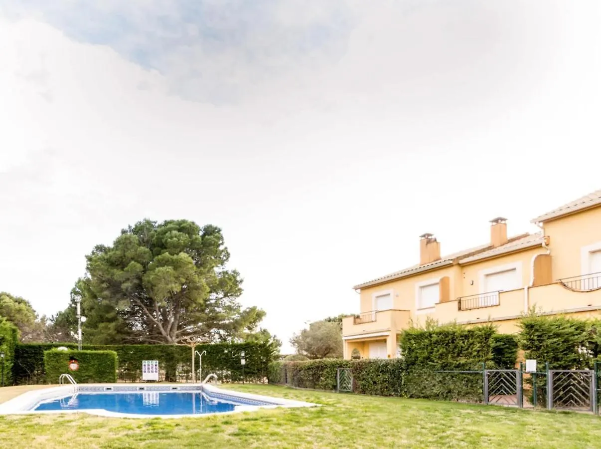 Illa Sistach Rentals: Casa Con Piscina Comunitaria L'Estartit